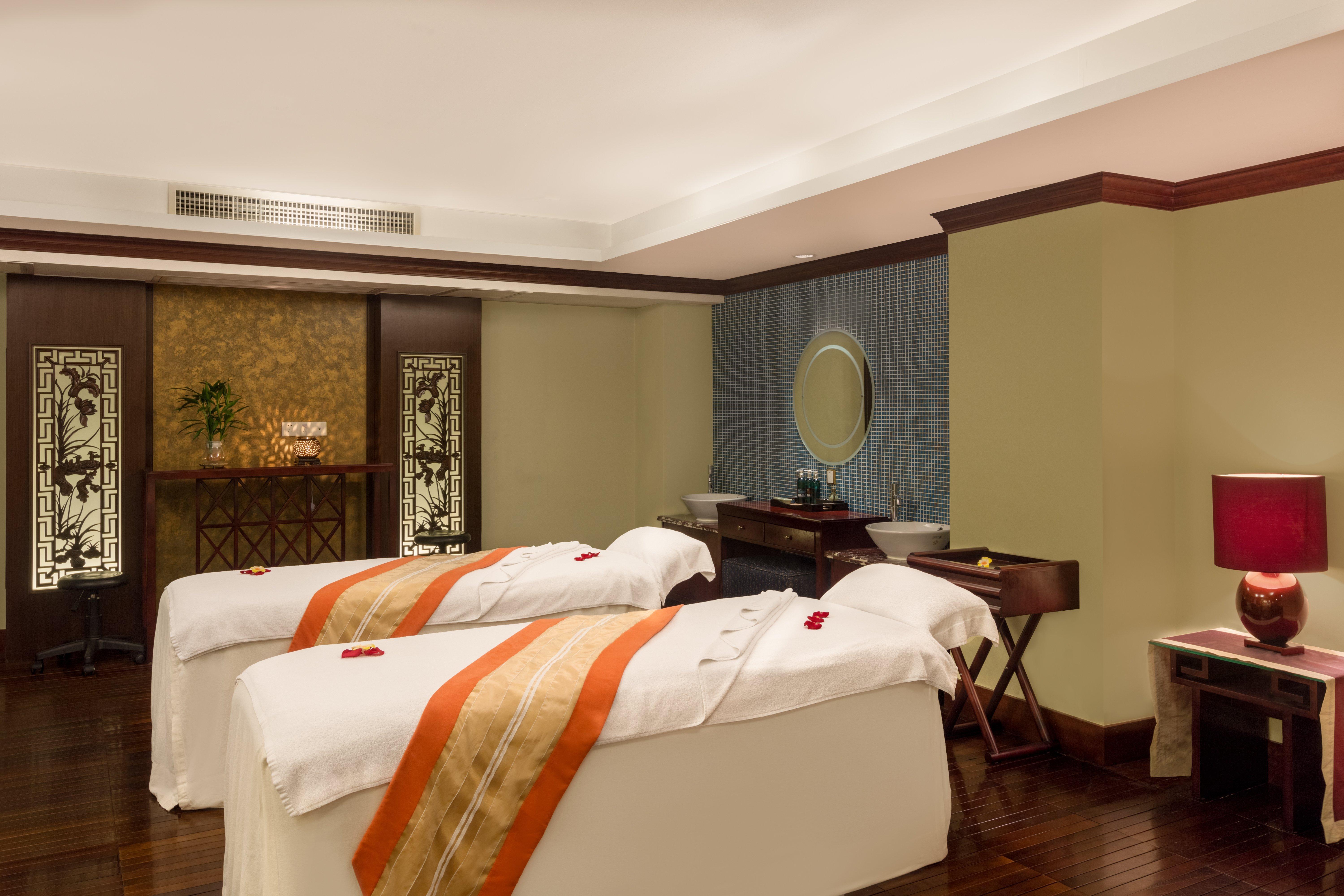 Crowne Plaza Hotel & Suites Landmark Shenzhen By Ihg - Nearby Luohu Border, Indoor Heated Swimming Pool, Complimentary Welcome Drink Экстерьер фото