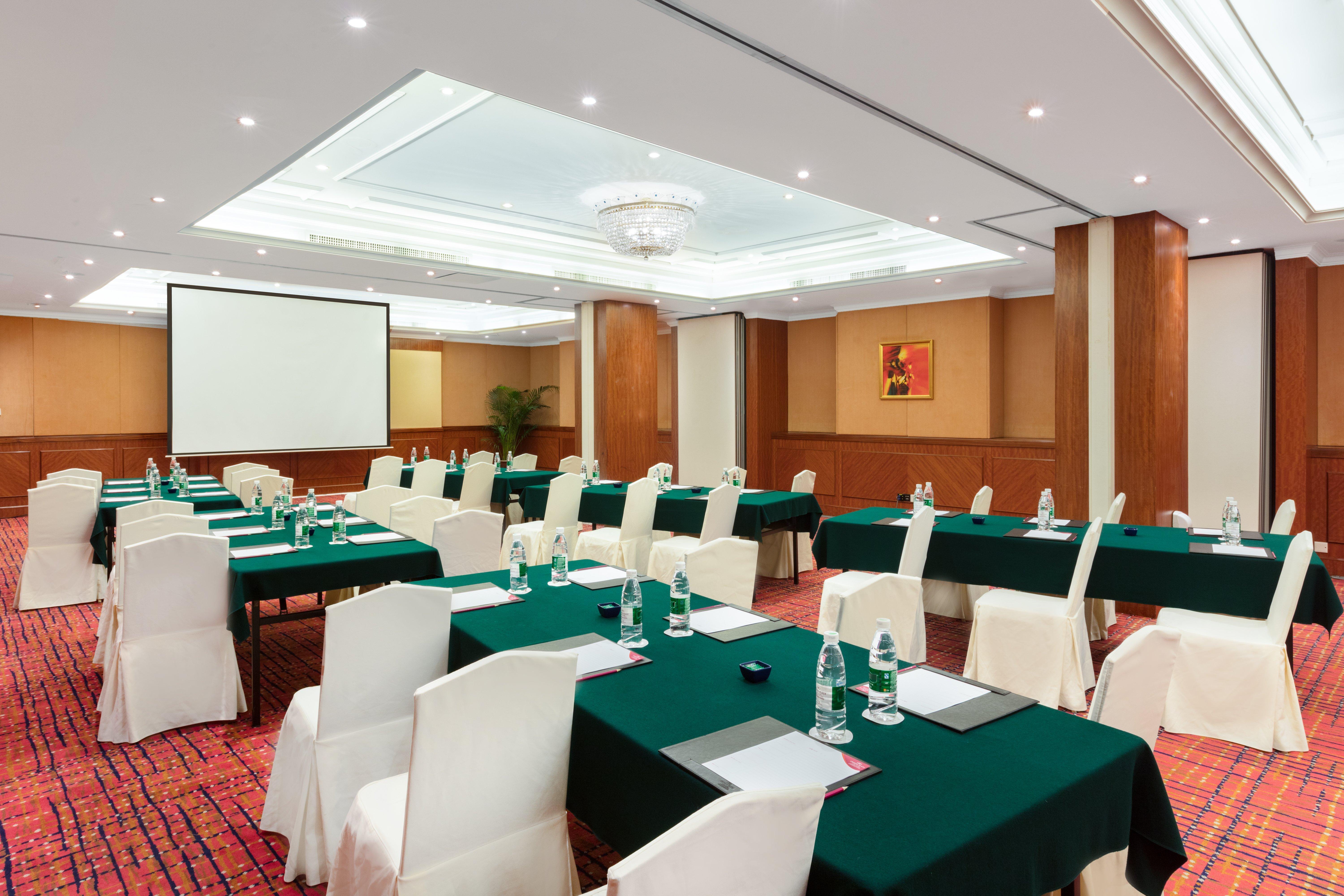 Crowne Plaza Hotel & Suites Landmark Shenzhen By Ihg - Nearby Luohu Border, Indoor Heated Swimming Pool, Complimentary Welcome Drink Экстерьер фото